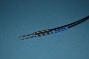 FU-32 FU32 1PC New KEYENCE Fiber Optic Sensor - Picture 1 of 2