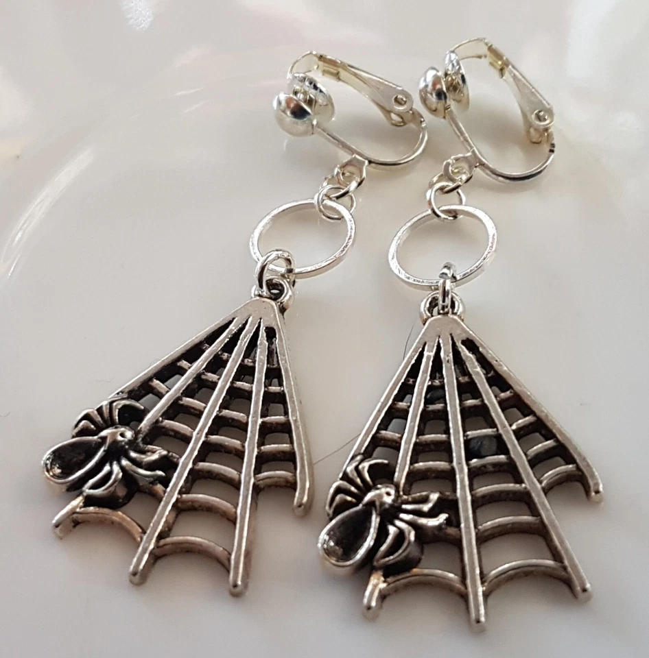 OHRCLIPS CLIPS  VERSILBERT GOTHIC SPINNEN NETZE - Bild 1 von 1