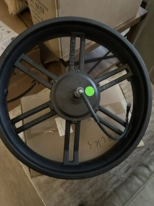 20” X 4” 750w wheel and motor Juiced bikes Bafang. - Picture 1 of 5