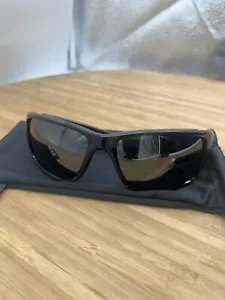 Oakley Canteen POLARIZED Sonnenbrille OO9225-01 schwarz/schwarz Iridium neu ohne Etikett - Bild 1 von 10