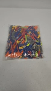 K’NEX Achterbahn Ersatzteile – versiegelter Beutel mit gemischten Stangen & Verbindern - Bild 1 von 2