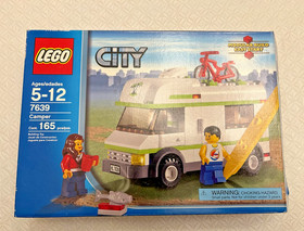 Lego City - Camper 7639 - Complete Set with Box and Instructions