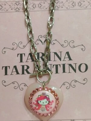 Collana Hello Kitty Tarina Tarantino cuore lucite e Swarovski  - Immagine 1 di 4