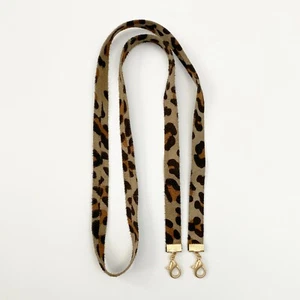 Face Mask Chain Leopard PU Synthetic Suede Lanyard Necklace Eye Glasses Holder - Picture 1 of 10