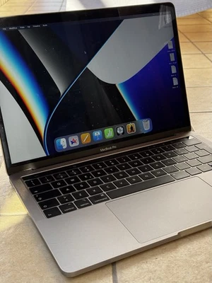MacBook Pro (13 pollici, 2019, due porte Thunderbolt 3) - Immagine 1 di 4