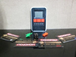 Monopoly Ultimate Banking Replacement Electronic 4 Credit Cards 1 Dice 2 Tokens - Picture 1 of 9