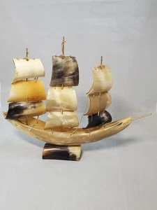 Goletta modello vintage barca a vela scolpita vero corno bovino decorazione nautica - Foto 1 di 8