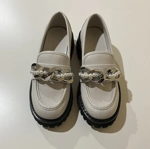 Karl Lagerfeld Paris Women's Loafers, Size 7.5, Leather - Picture 1 of 10