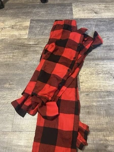 Girls Flannel 2 Set Size Medium Comes With Pants And The Top. - Picture 1 of 8