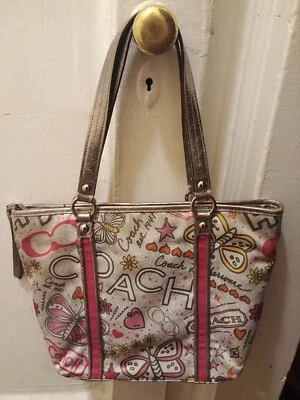 Bolso de Hombro/Cartera de Mano Coach Bandana Graffiti Mariposa F15712 Foto 1 de 4