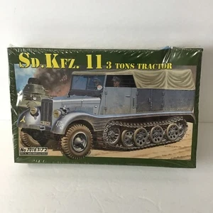 Italeri, SD. Veicolo 2. Trattore 3 tonnellate, modello. Scala ��1/72 - Foto 1 di 7