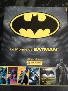 Panini Le Monde de Batman Album incomplet manque 28/164 avec poster - Picture 1 of 3