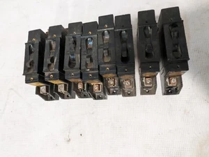 Lot of 5 Heinemann 0411 35A Circuit Breakers, 1-Pole, 120VAC, Re-Cirk-It - Picture 1 of 3