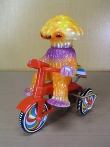 Phosphorescent Matango Tricycle Halloween ver. M1 kaiju Soft Vinyl Sofubi Figur - Picture 1 of 10