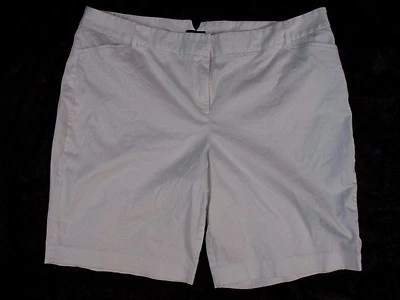 Fashion Bug Womens 26W White Cotton Blend Summer Casual Shorts AA320 - Image 1 of 4