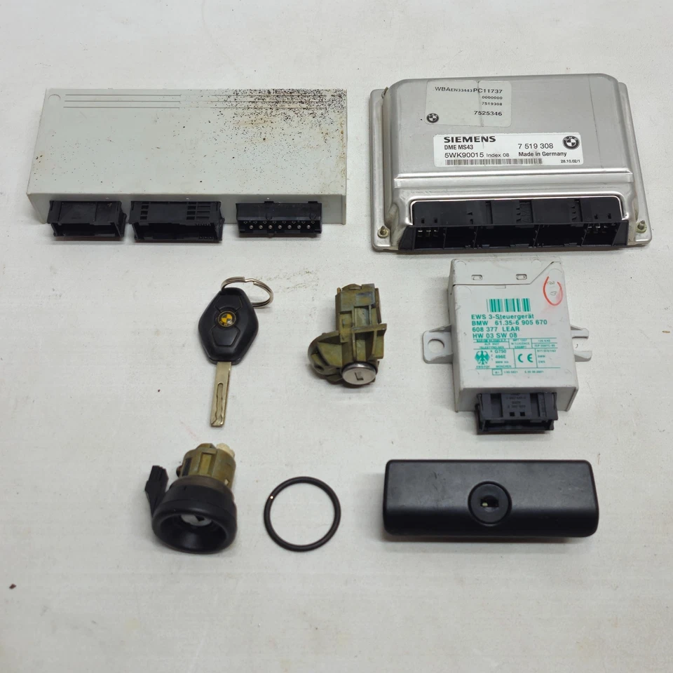 2003-2005 BMW E46 325I M56 M54 Engine Dme Module Ignition Lock Key Set EWS3 Used - Image 1 of 4