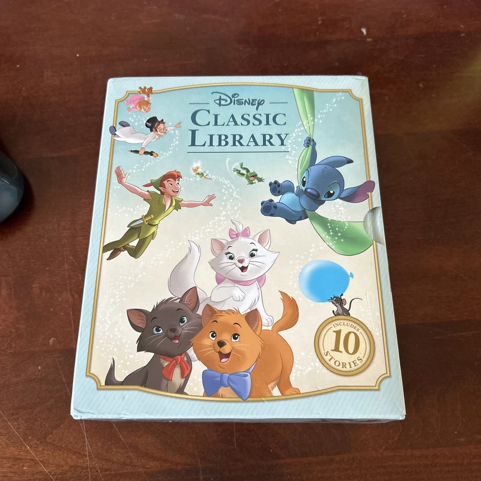 Disney Classic 10-Book Illustrated Boxed Library Collection, Hardcover Foto 1 de 2