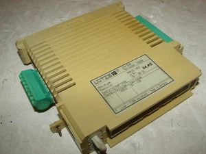 LUTZE DIO-3530 ANALOG INPUT MODULE (BROKEN FEET) ***XLNT*** - Picture 1 of 3