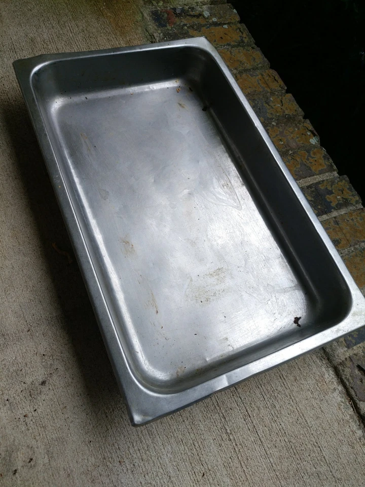 Medium sized Silver Tray - Image 1 of 1