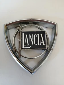 Insignia coche Lancia.Insignia coche Lancia. - Imagen 1 de 2