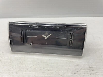 ♻️ Cadillac Escalade 2007-2014 tablero central reloj pantalla 15884145R Foto 1 de 4