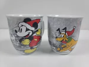 Tazze natalizie vintage Disney Topolino ~ Merry Pluto & Jolly Mickey ~ set di 2 - Foto 1 di 14