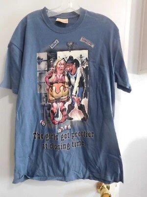 Camiseta The Mountain Girls Get Prettier at Closing Time L Foto 1 de 3