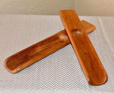 Pinzas para ensalada de teca de Jens Quistgaard para Dansk Design JHB Foto 1 de 4