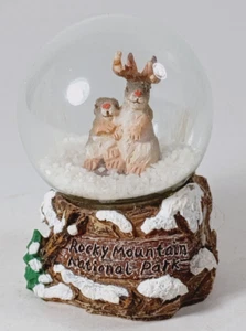 Mini Land Globe Jackalope Parque Nacional de las Montañas Rocosas recuerdo. Friends in Snow - Imagen 1 de 11