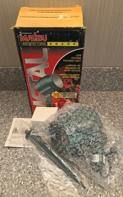 Malibu Metal Architectural Grade Pathway Light 35w Green CL506V35 NIOB - Image 1 of 4