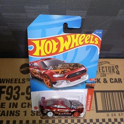 Hot Wheels Custom '18 FORD MUSTANG GT Mustang - Immagine 1 di 4