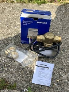 Siemens BPZ Actuator CZV222 Complete 2 Port Motorised Zone Valve DVA 2/5 - Picture 1 of 8