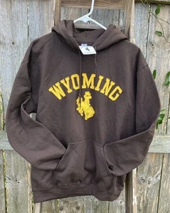 Sudadera con Capucha Pullover Wyoming Cowboys Arco y Logo Para Hombre Marrón Mediano (Nueva con Etiquetas) - Imagen 1 de 8