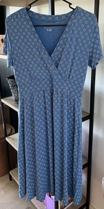 Abito donna LL Bean taglia media blu floreale linea A estivo maglia scollo V elasticizzato - Foto 1 di 3