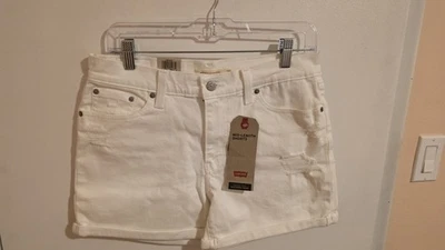 Levis shorts White Denim Size 8 W29 Mid Length Distressed NWT Msrp $45 Concert - Image 1 of 4