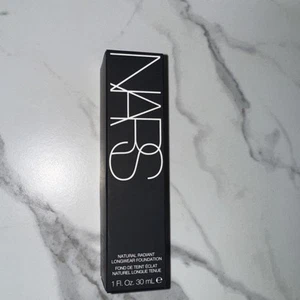 NARS Natural Radiant Longwear Foundation Medium 3 Stromboli BRAND NEW ‼️‼️ - Picture 1 of 3