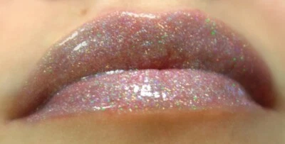 NYX Professional Makeup Avatar 2 Bioluminescent Lip Gloss Iluminate 3.05 mLNEW - Image 1 of 3