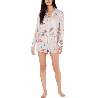 Conjunto de pijama floral con volantes Josie Natori Lotus ramo manga media larga Foto 1 de 4