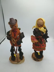 (2) German Nut and Prune People Dressed Filk Art Vtg By Elizabeth Loosen - Bild 1 von 12
