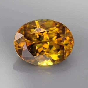 2.09 carats - Golden Yellow Lustrous Pakistan Natural Sphene 23052978 - Picture 1 of 4