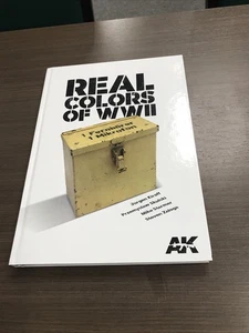 Real Colors Of WWII by Jürgen Kiroff JS - Imagen 1 de 7