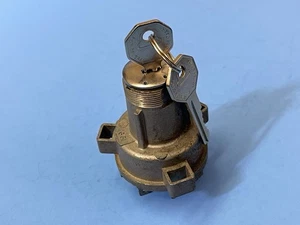 Used Ignition Switch & New  key 1965 Chevrolet  Chevelle Impala & Corvette 661 - Picture 1 of 3