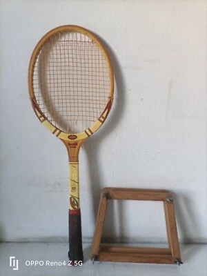MAXIMA TORNEO  RACCHETTA DA TENNIS IN LEGNO - VINTAGE DA COLLEZIONE - Immagine 1 di 4