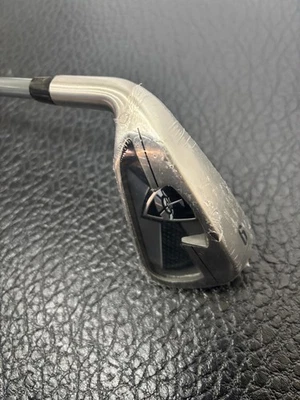 NEW! Topgolf 6 Iron Golf Club Graphite Shaft Lamkin Grip Left-Handed - Image 1 of 4