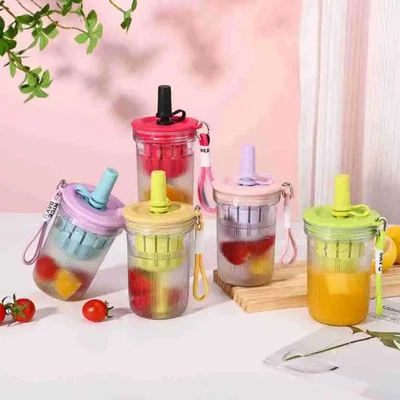 16,3oz Bunte Kunststoff Trinkflasche mit Tee Infuser und Stroh für Outdoor - Bild 1 von 4