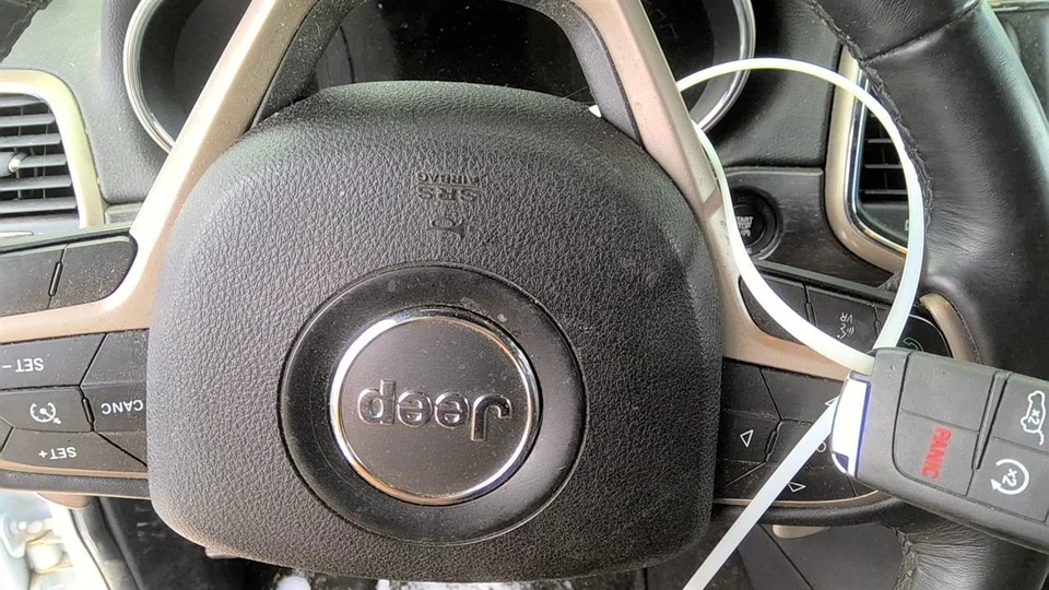 2014 - 2015 JEEP GRAND CHEROKEE Driver A Bag Front Driver Wheel Laredo  Foto 1 de 4