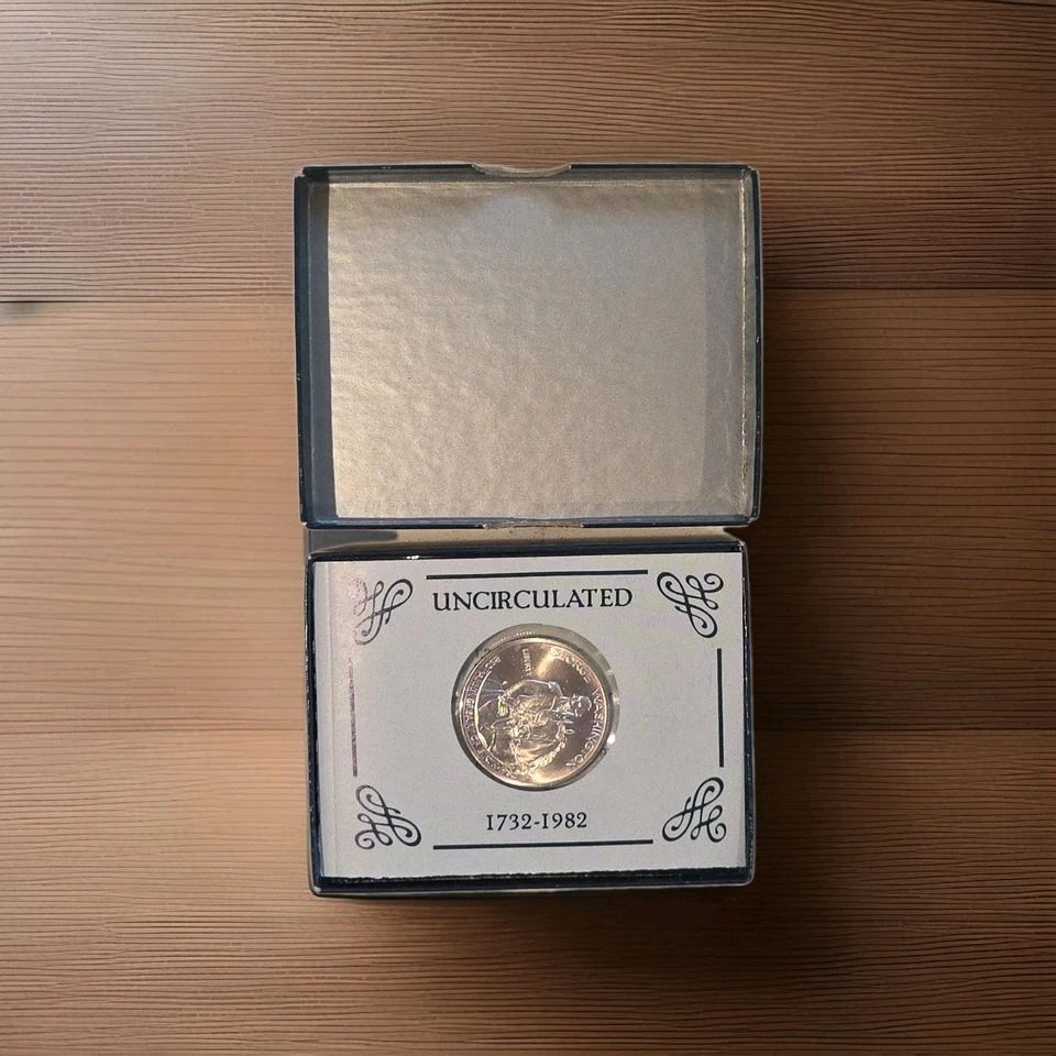 George Washington Fine Silver Commemorative Half Dollar Coin 250th Anniversary - Image 1 of 4
