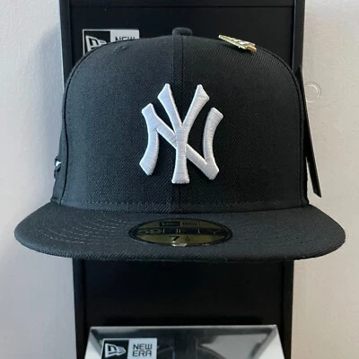 MLB - Paper Planes x New Era - New York Yankees 59FIFTY Fitted Cap - Black - Image 1 of 4