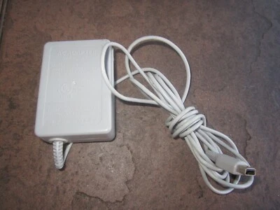 OEM Original Nintendo WAP-002 (USA) AC Adapter For 3DS/2DS/3DS XL/3DS/DSi XL - Image 1 of 2