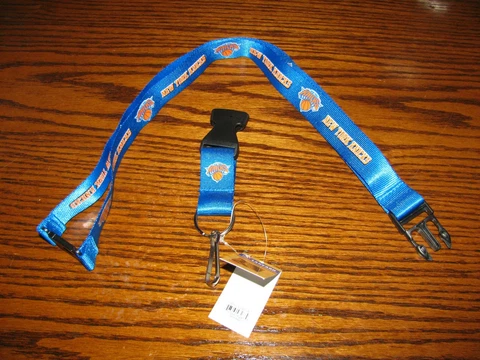NBA Product - NEW YORK KNICKS Lanyard/Key Ring/Badge Holder!! Brand New Quality Cover